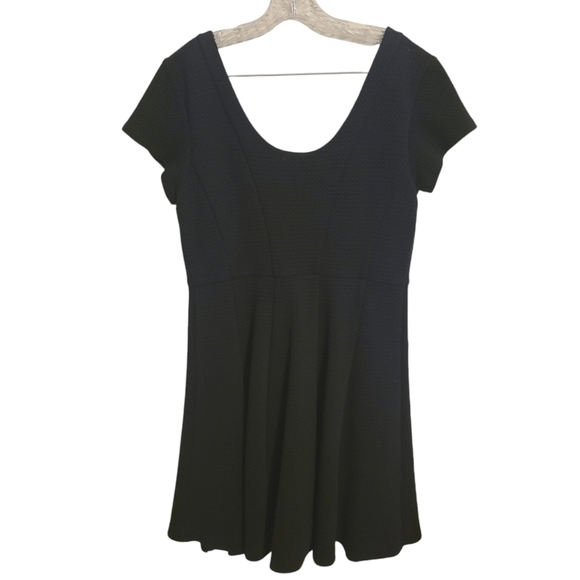 Anthropologie Maeve | Women's Black Nova Knit Fit & Flare Dress (Size Large) - Picture 15 of 15